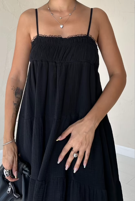 Strappy Piece